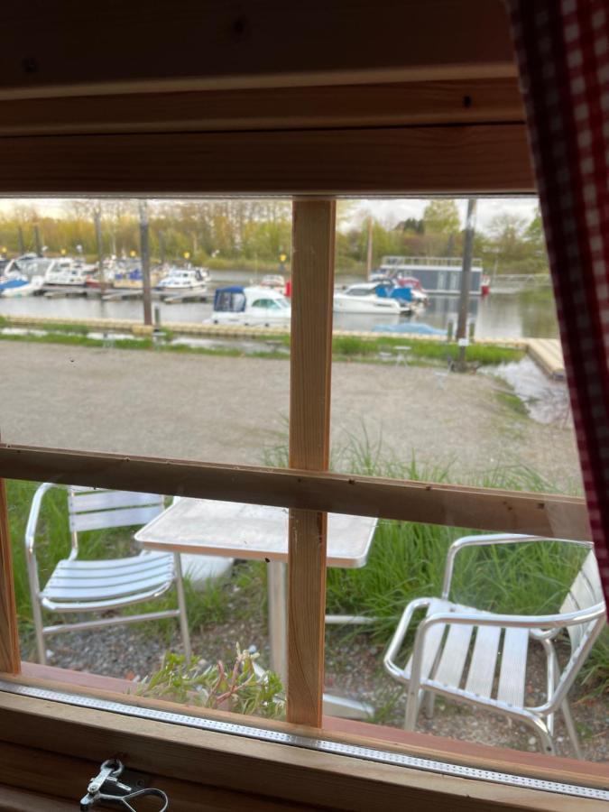 Grillkota Holzhuette Hotel Lauenburg Luaran gambar